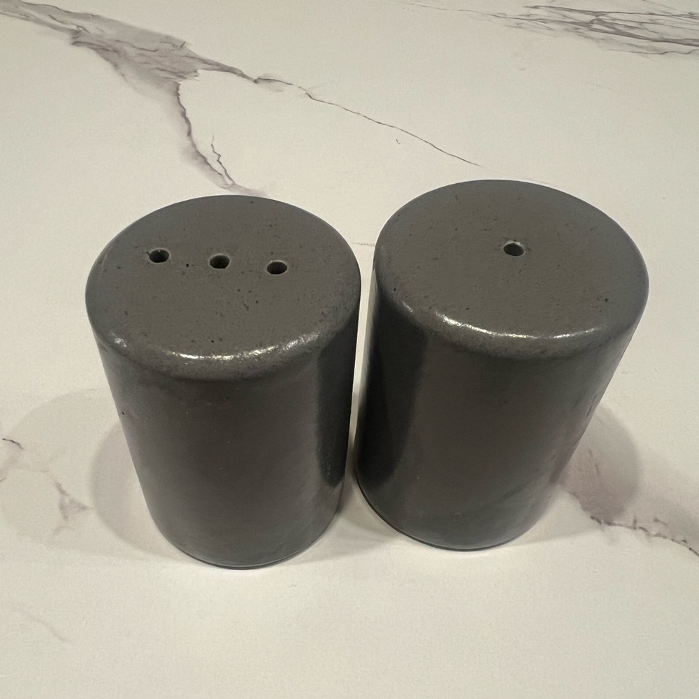 Calvin Klein The Khaki Collection Cargo — Salt And Pepper Shakers